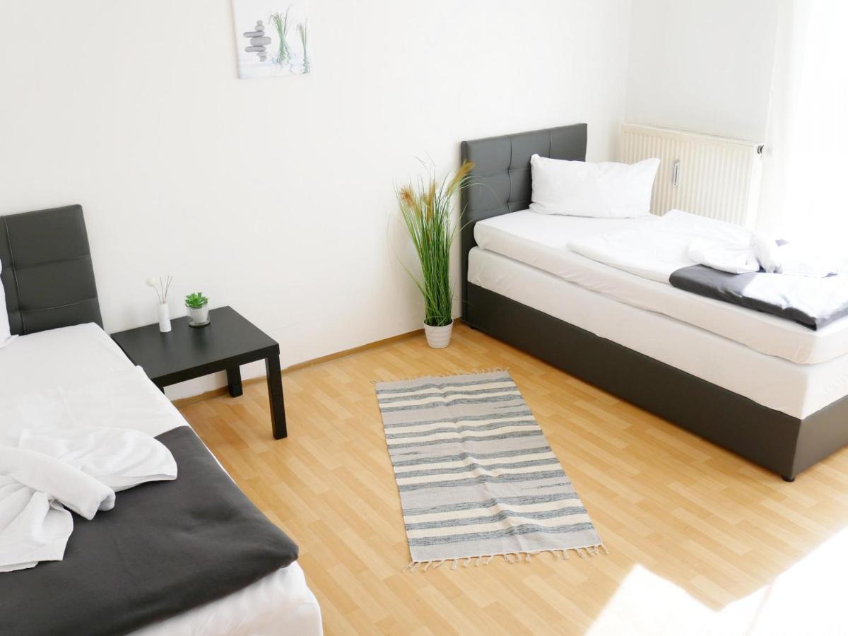 Sunnyhome Monteurwohnungen Und Apartments In Schwandorf Buitenkant foto